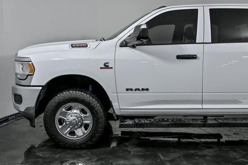 2021 RAM 2500 Tradesman Crew Cab 4x4 6'4' Box