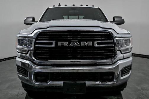 2021 RAM 2500 Tradesman Crew Cab 4x4 6'4' Box