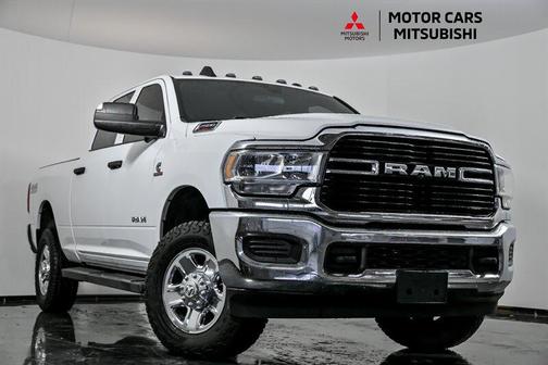 2021 RAM 2500 Tradesman Crew Cab 4x4 6'4' Box