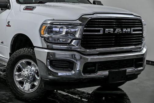 2021 RAM 2500 Tradesman Crew Cab 4x4 6'4' Box