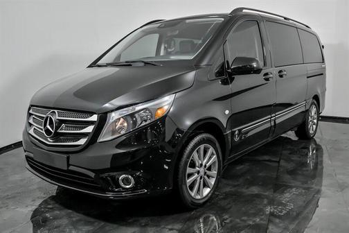 2016 Mercedes-Benz Metris Base