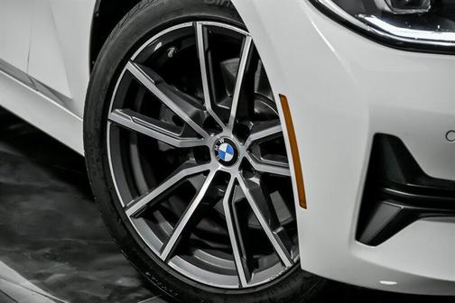 2019 BMW 330 xDrive