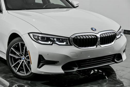 2019 BMW 330 xDrive
