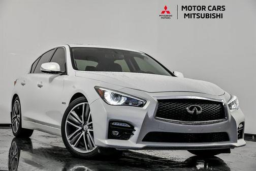 2015 INFINITI Q50 Hybrid Sport