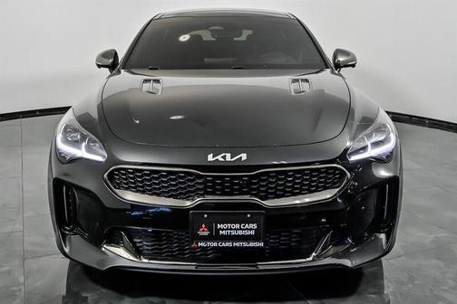 Aurora Black 2022 Kia Stinger GT2