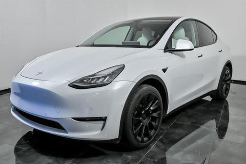 Pearl White Multi-Coat 2021 Tesla Model Y Long Range Dual Motor All-Wheel Drive