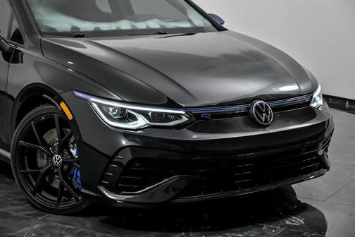 2023 Volkswagen Golf R 20th Anniversary Edition