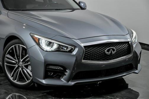 2015 INFINITI Q50 Sport