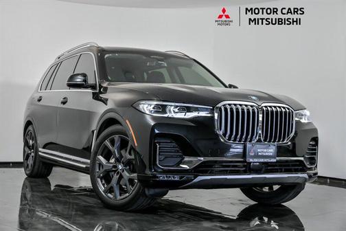 Black Sapphire Metallic 2019 BMW X7 xDrive40i
