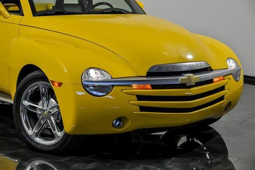 Slingshot Yellow 2005 Chevrolet SSR LS