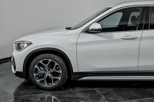 Alpine White 2021 BMW X1 xDrive28i