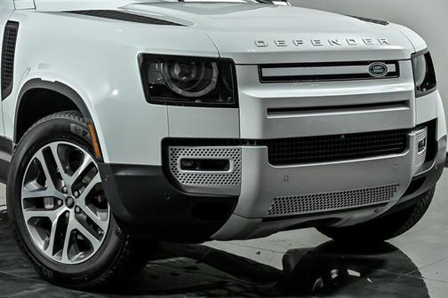 Fuji White 2020 Land Rover Defender 110 HSE