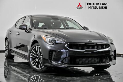 2019 Kia Stinger Base