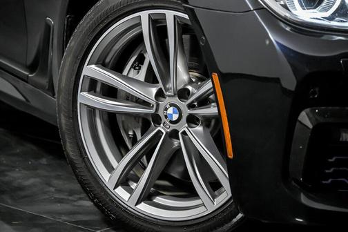 2018 BMW 750 i xDrive