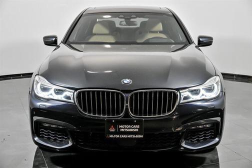 2018 BMW 750 i xDrive