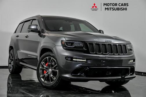 Granite Crystal Metallic Clearcoat 2016 Jeep Grand Cherokee SRT