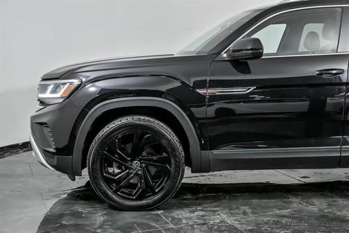 2020 Volkswagen Atlas Cross Sport 2.0T SEL