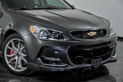 Nightfall Gray Metallic 2017 Chevrolet SS