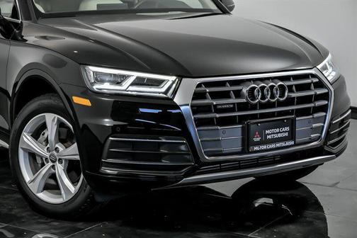 2020 Audi Q5 45 Premium Plus