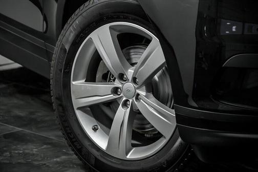 2018 Land Rover Range Rover Velar D180 S