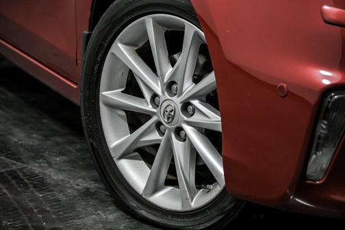 2012 Toyota Prius v Two