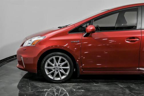 2012 Toyota Prius v Two