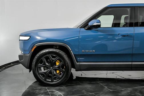 2022 Rivian R1T Adventure