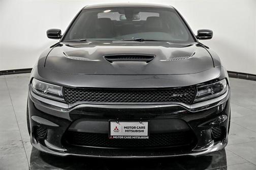 Pitch Black Clearcoat 2017 Dodge Charger SRT Hellcat