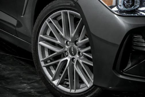 2020 Genesis G70 2.0T AWD