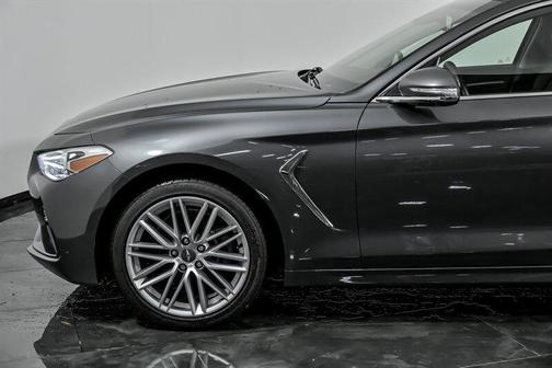 2020 Genesis G70 2.0T AWD