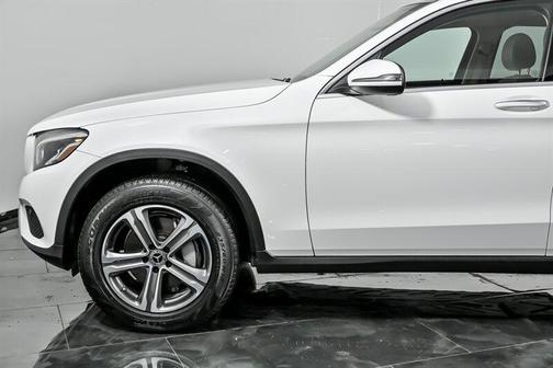2017 Mercedes-Benz GLC 300 4MATIC