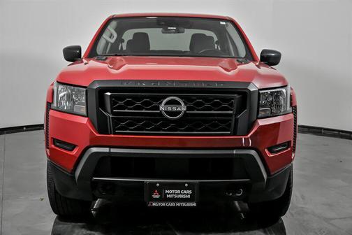 2022 Nissan Frontier S