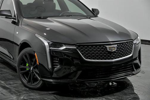 2021 Cadillac CT4 Luxury