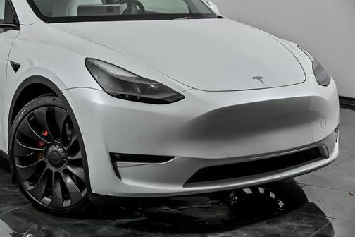 2022 Tesla Model Y Performance Dual Motor All-Wheel Drive