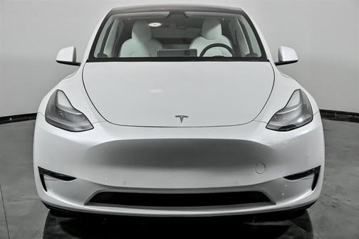 2022 Tesla Model Y Performance Dual Motor All-Wheel Drive