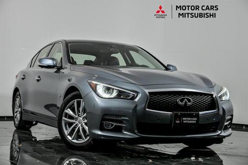 2015 INFINITI Q50 Premium