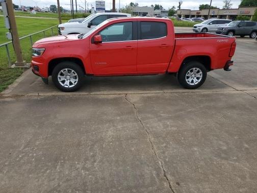 Photo 1 of 40 of 2020 Chevrolet Colorado LT