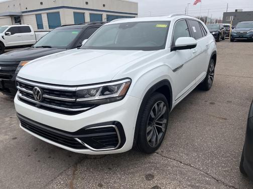 2023 Volkswagen Atlas Cross Sport 3.6L V6 SEL Premium R-Line