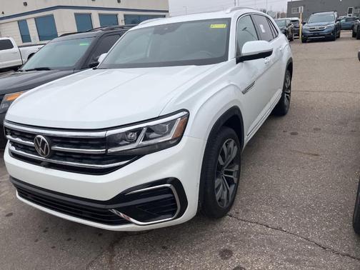 2023 Volkswagen Atlas Cross Sport 3.6L V6 SEL Premium R-Line