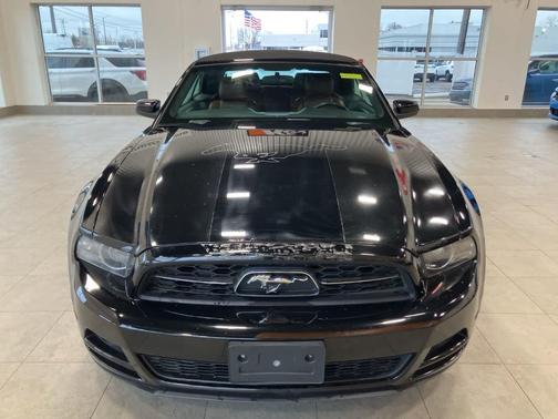 2013 Ford Mustang V6 Premium