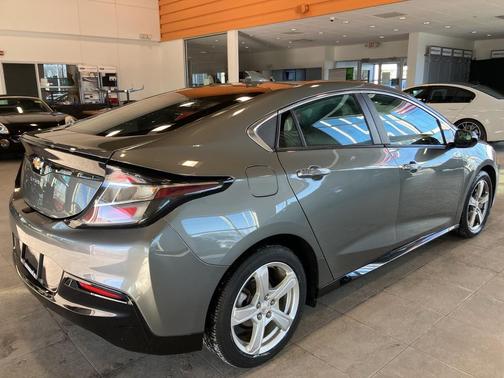 2017 Chevrolet Volt LT