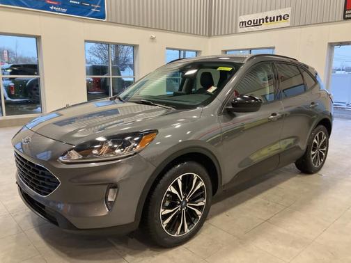2021 Ford Escape SEL