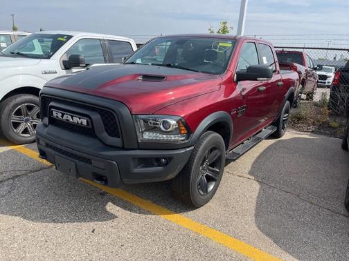 2021 RAM 1500 Classic SLT