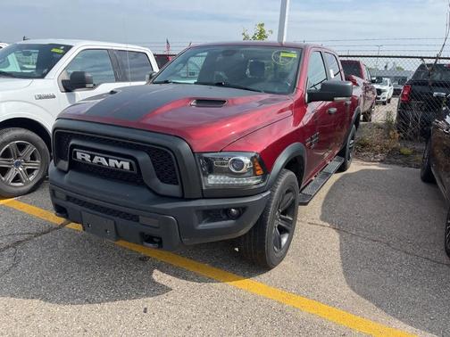 2021 RAM 1500 Classic SLT