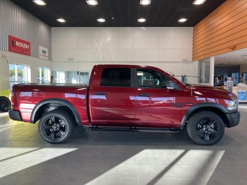 2021 RAM 1500 Classic SLT