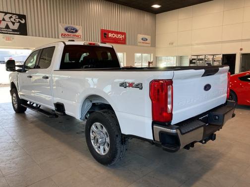 2024 Ford F-350 XLT