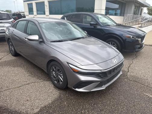 Metal 2024 Hyundai ELANTRA SEL