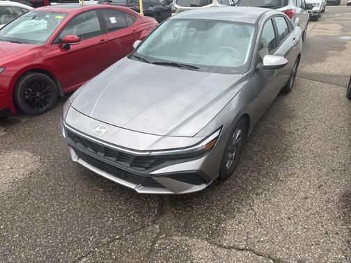 Metal 2024 Hyundai ELANTRA SEL