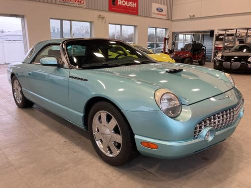 2002 Ford Thunderbird Premium