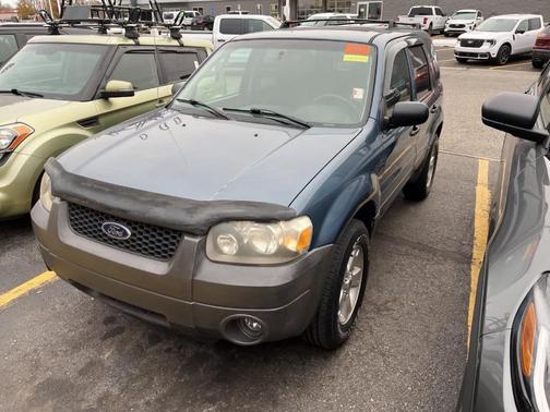 2005 Ford Escape XLT